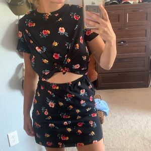 Forever 21 Size Small Floral Dress